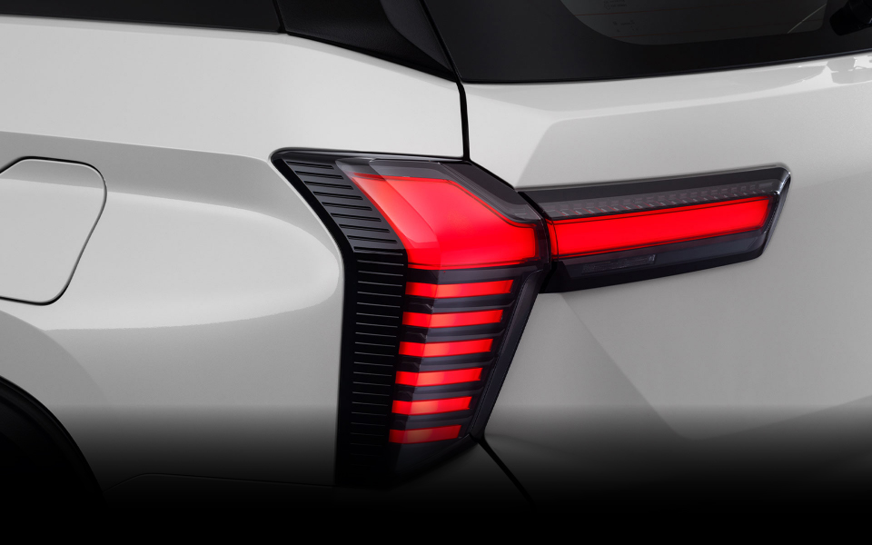 3. CỤM ĐÈN HẬU LED T-SHAPE