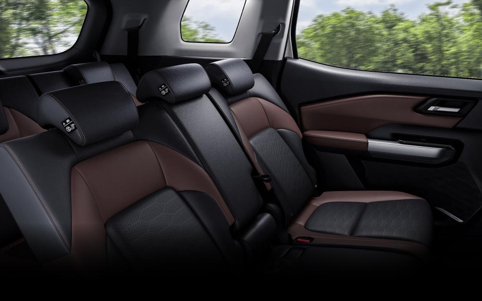 3. GHẾ DA CAO CẤP 2 TÔNG MÀU